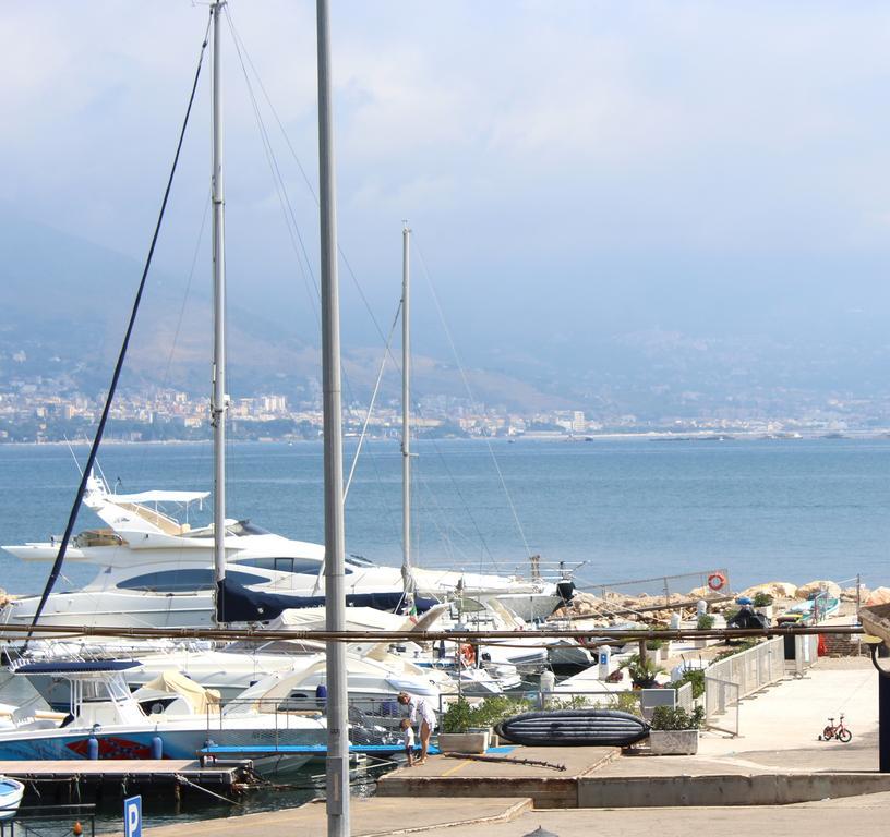 Almayer La Locanda Gaeta Ngoại thất bức ảnh