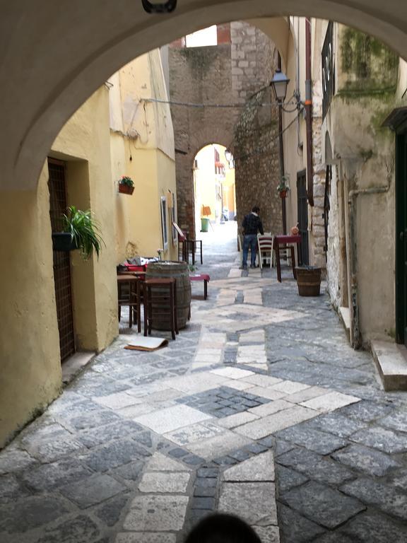 Almayer La Locanda Gaeta Ngoại thất bức ảnh